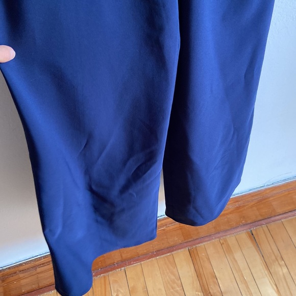 Finders Keeper navy blue wide leg deep V jumpsuit - Picture 6 of 15